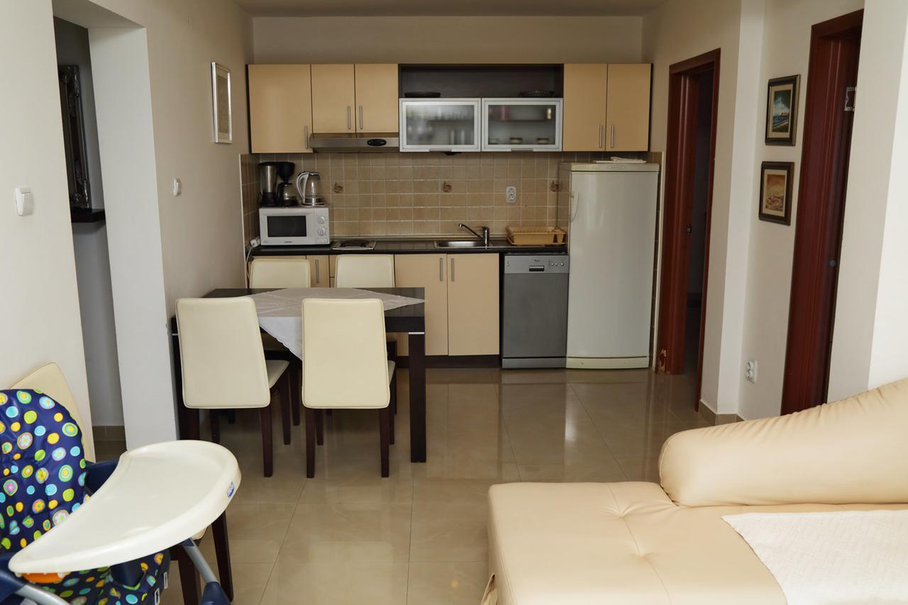 Apartmani Irena Petrovac Exterior photo