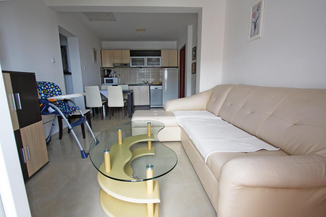 Apartmani Irena Petrovac Exterior photo